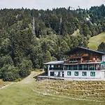 Panorama Guggenbichl - Inkl Sommerkarte, Einmaliger Eintritt Ins Tauern & Bester Ausblick Ueber Apartman