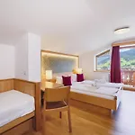 Panorama Guggenbichl - Inkl Sommerkarte, Einmaliger Eintritt Ins Tauern & Bester Ausblick Ueber Apartman *