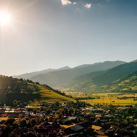 Apartamento Panorama Guggenbichl - Inkl Sommerkarte, Einmaliger Eintritt Ins Tauern & Bester Ausblick Ueber