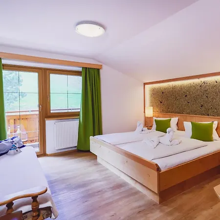 Panorama Guggenbichl - Inkl Sommerkarte, Einmaliger Eintritt Ins Tauern & Bester Ausblick Ueber * Kaprun