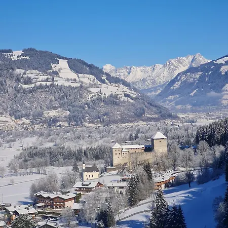 Panorama Guggenbichl: Alpine Views & Access Apartment *