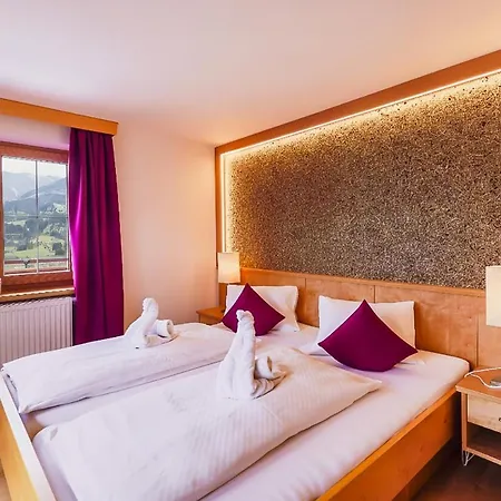 Appartement Panorama Guggenbichl - Inkl Sommerkarte, Einmaliger Eintritt Ins Tauern & Bester Ausblick Ueber