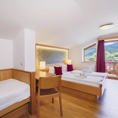 Garni Panorama Guggenbichl Apartment *