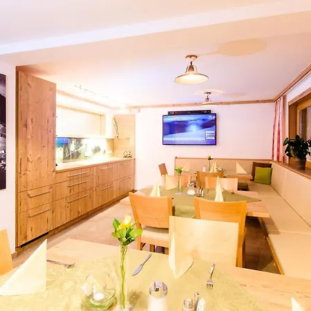 Panorama Guggenbichl - Inkl Sommerkarte, Einmaliger Eintritt Ins Tauern & Bester Ausblick Ueber *