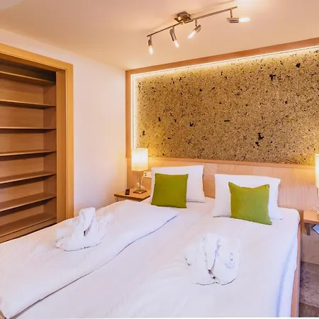 Appartamento Panorama Guggenbichl - Inkl Sommerkarte, Einmaliger Eintritt Ins Tauern & Bester Ausblick Ueber