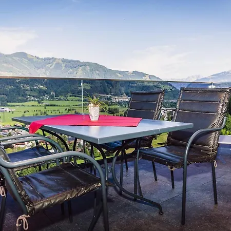 Apartment Panorama Guggenbichl: Alpine Views & Access Kaprun