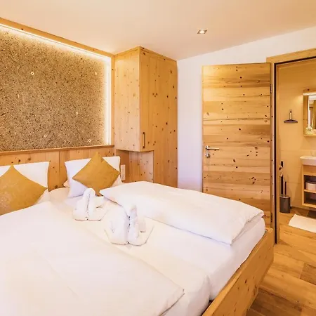 Panorama Guggenbichl - Inkl Sommerkarte, Einmaliger Eintritt Ins Tauern & Bester Ausblick Ueber * Kaprun