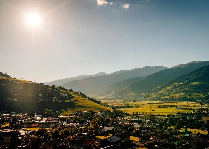 Lägenhet Panorama Guggenbichl - Inkl Sommerkarte, Einmaliger Eintritt Ins Tauern & Bester Ausblick Ueber