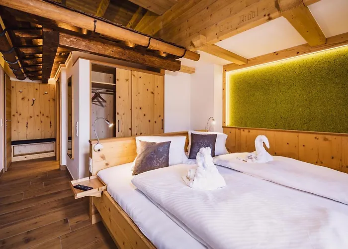 Panorama Guggenbichl - Inkl Sommerkarte, Einmaliger Eintritt Ins Tauern & Bester Ausblick Ueber * Kaprun